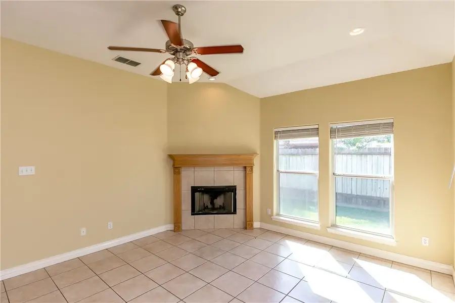 8209 Tango, Corpus Christi, TX 78414 - #2