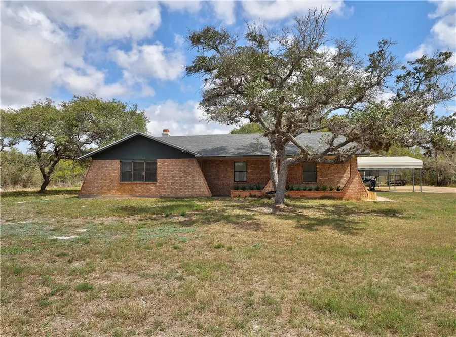 2214 Kirby, Aransas Pass, TX 78336 - #2