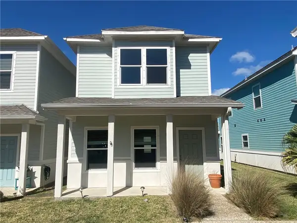 130 Lavaca, Rockport, TX 78382