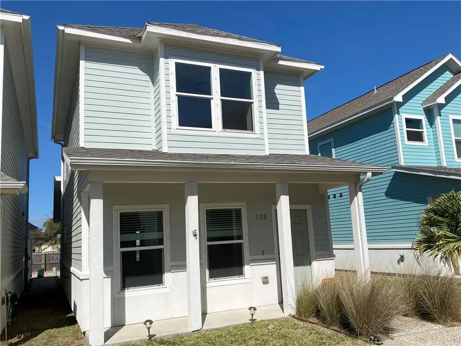 130 Lavaca, Rockport, TX 78382 - #3