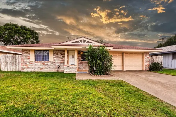 5609 Tanglewood Drive, Corpus Christi, TX 78412