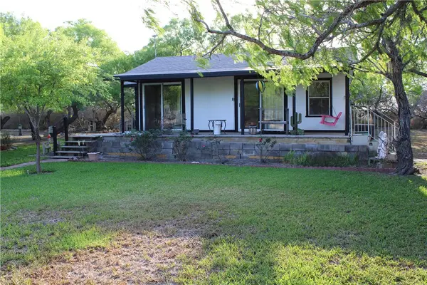 531 S County Road 1140, Riviera, TX 78379