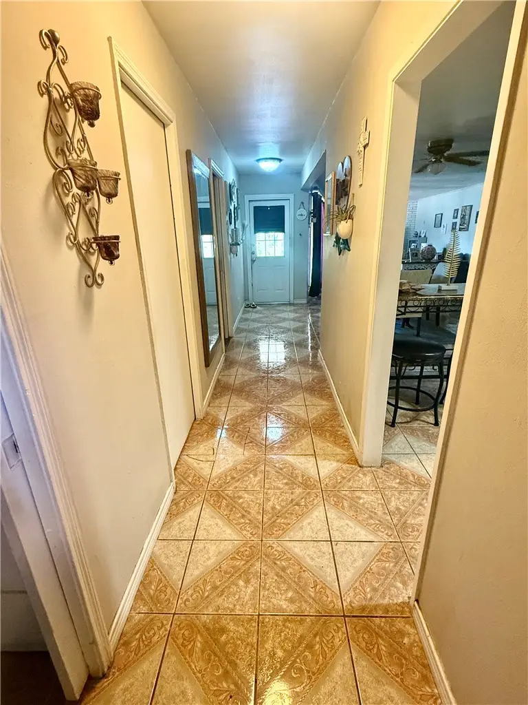 3659 Santa Fe Street, Corpus Christi, TX 78411 - #3