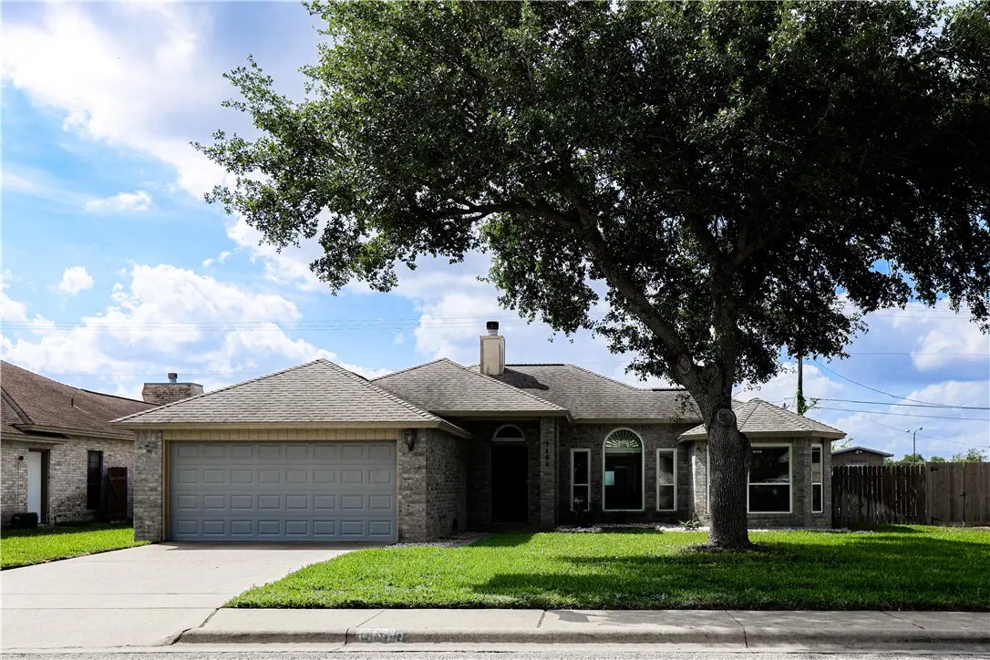 1408 Encino Avenue, Alice, TX 78332 - #1