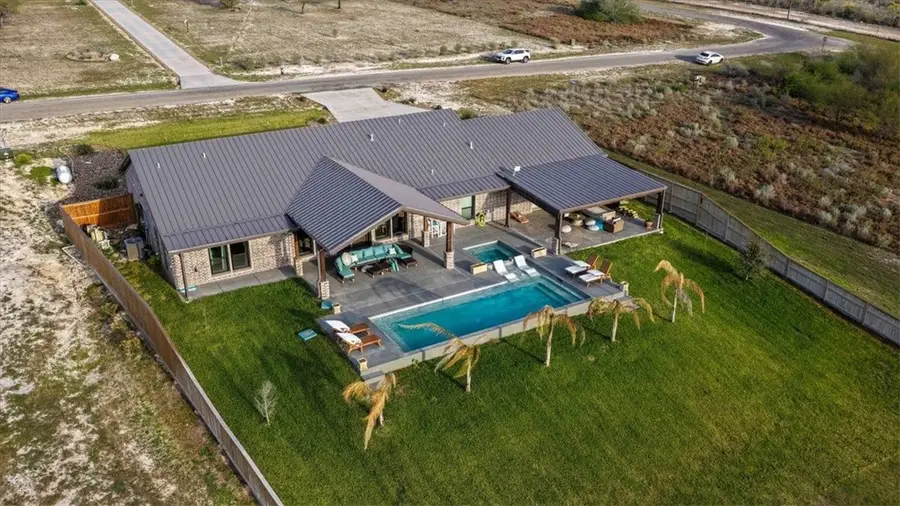 642 Nakishwana Circle, Sandia, TX 78383 - #3