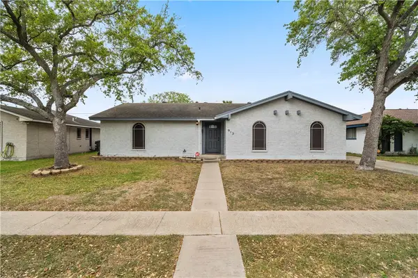 913 Pyramid Drive, Corpus Christi, TX 78412