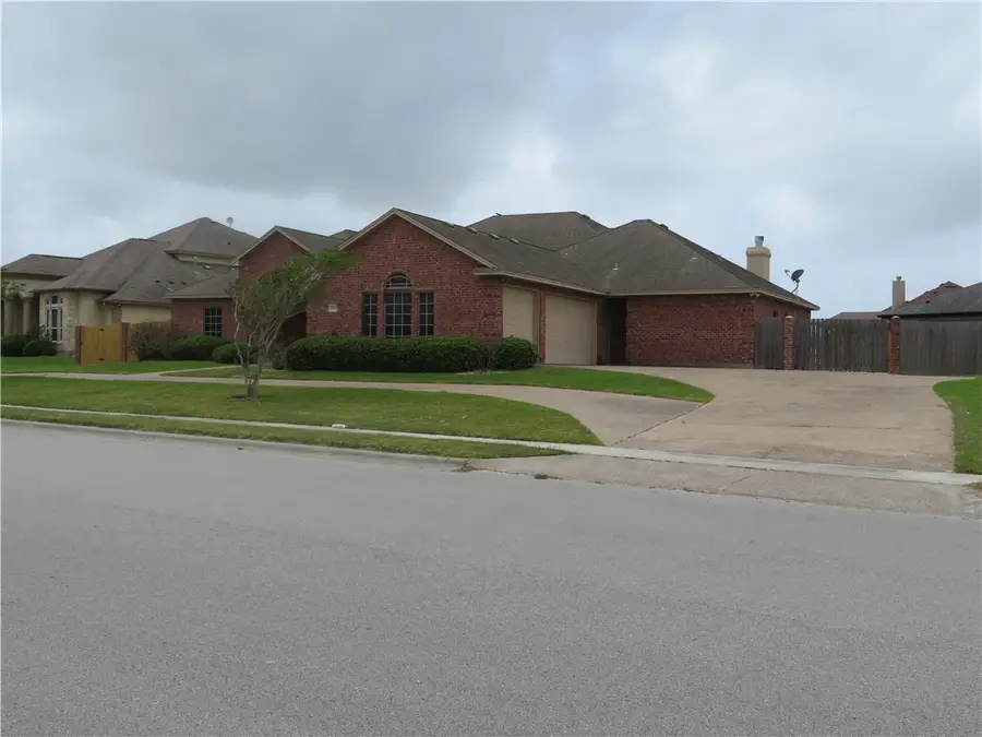 5803 S Oso Parkway, Corpus Christi, TX 78414 - #2