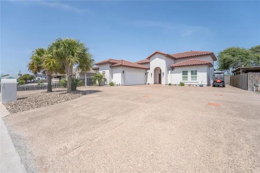 13918 Windjammer Drive, Corpus Christi, TX 78418 - #2