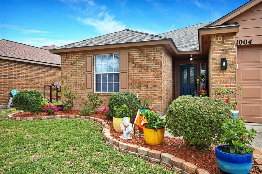 1004 La Mirada, Portland, TX 78374 - #2