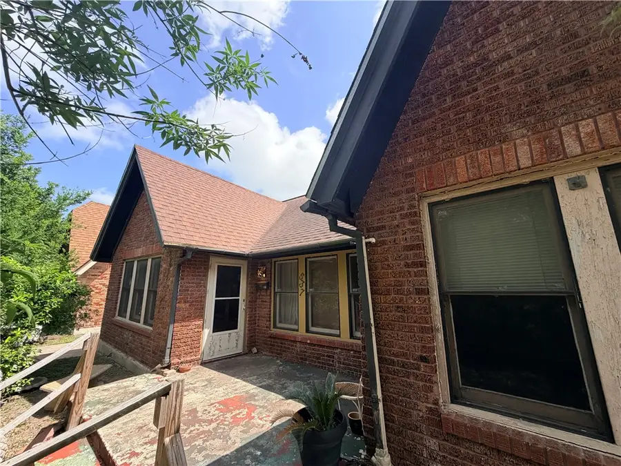 537 Naples Street, Corpus Christi, TX 78404 - #3