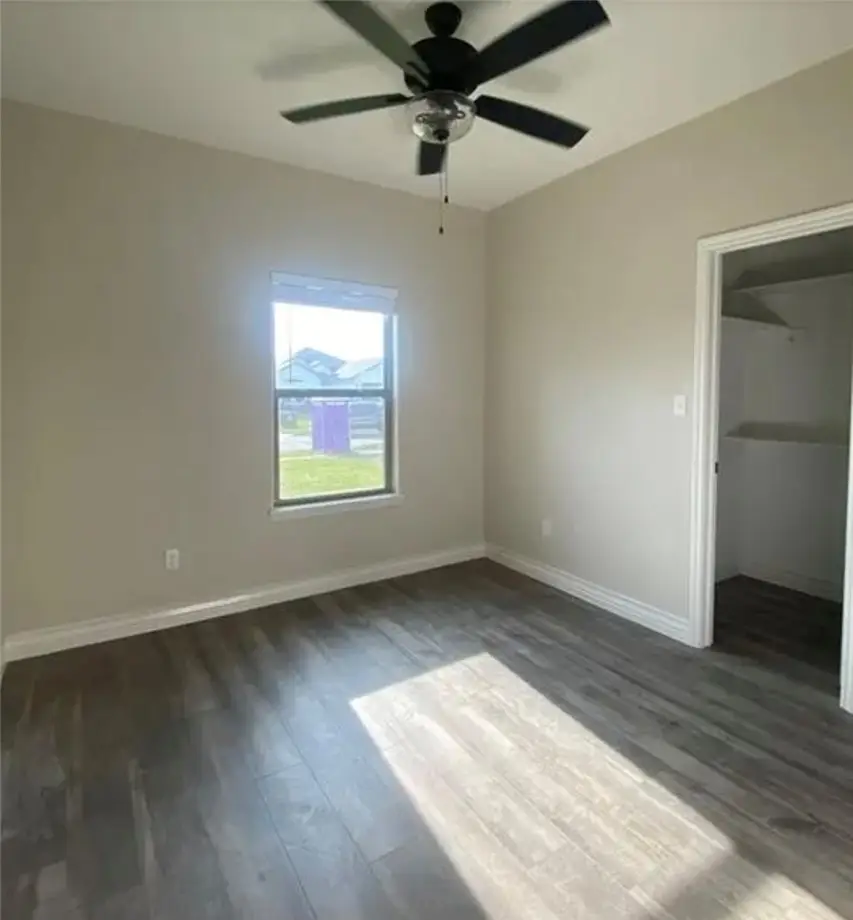 11506 S Creek Dr, Corpus Christi, TX 78510 - #3