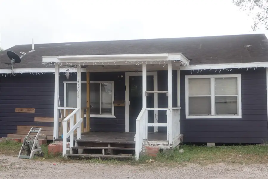 480 W Avenue G, Robstown, TX 78380 - #2