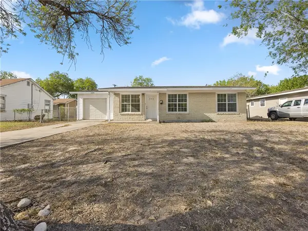 306 Alexander Avenue, Kingsville, TX 78363