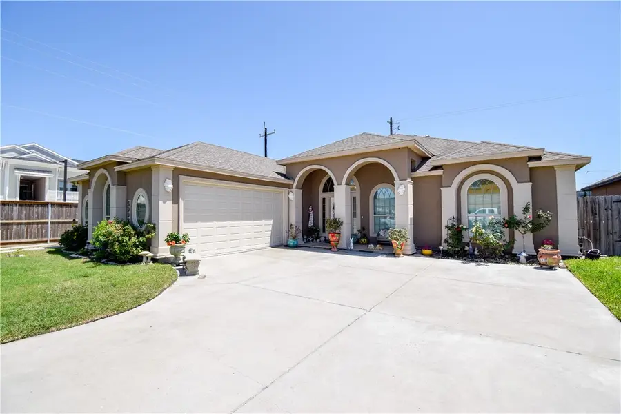 4002 Rayado Creek Drive, Corpus Christi, TX 78414 - #3