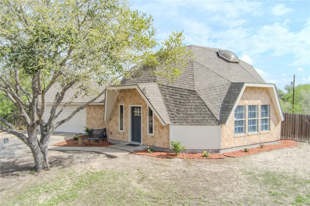 828 Stacie Street, Kingsville, TX 78363 - #1