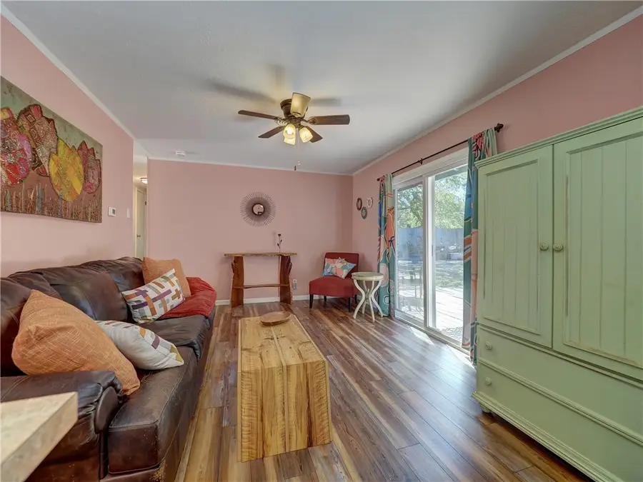 106 Westover Drive, Portland, TX 78374 - #2