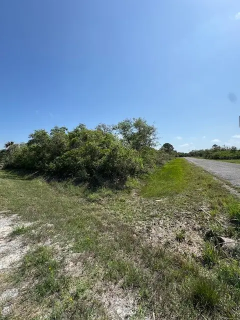 229 De Vaca Drive, Rockport, TX 78382