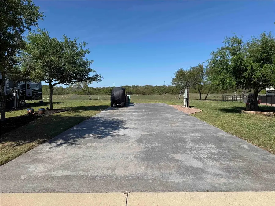 21 Augusta, Aransas Pass, TX 78336 - #2