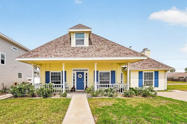 912 Sea Secret Street, Port Aransas, TX 78373