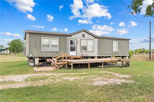 Address Withheld By Seller, Sinton, TX 78387
