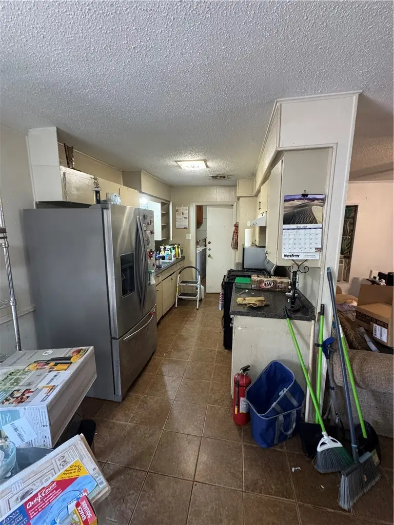 207 Griffith Drive, Rockport, TX 78382 - #2