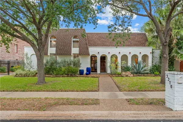 5318 River Oaks Drive, Corpus Christi, TX 78413