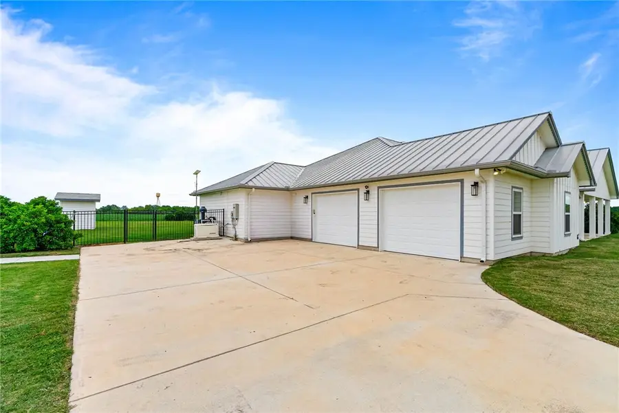 14646 County Road 756, Sinton, TX 78387 - #3
