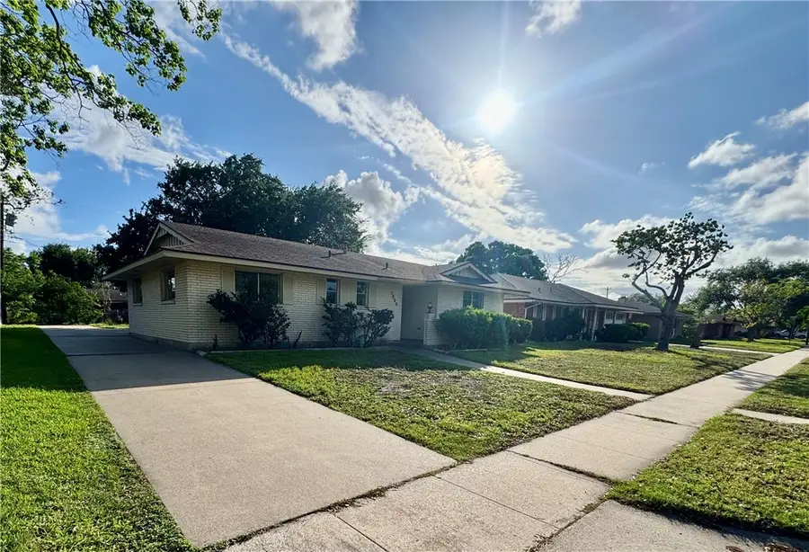 3909 Panama, Corpus Christi, TX 78415 - #2