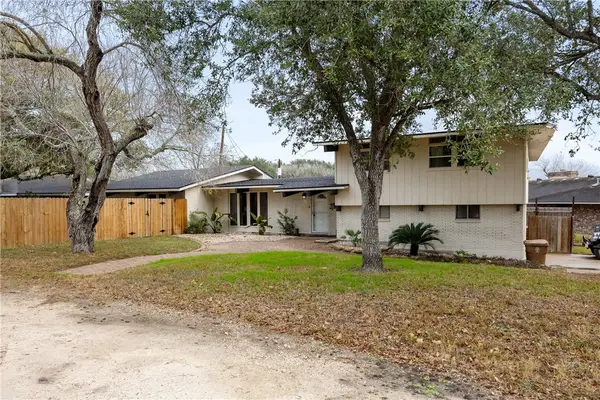 11102 Birdwood, Corpus Christi, TX 78410