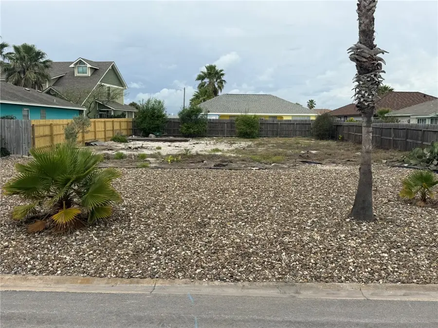 16125 Pionciana Street, Corpus Christi, TX 78418 - #2