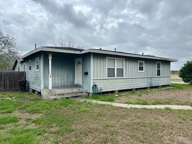 630 Williams Street, Kingsville, TX 78363 - #1