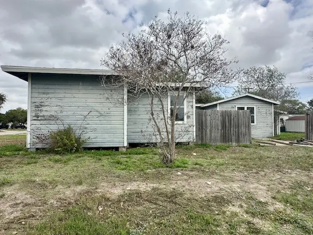 630 Williams Street, Kingsville, TX 78363 - #3