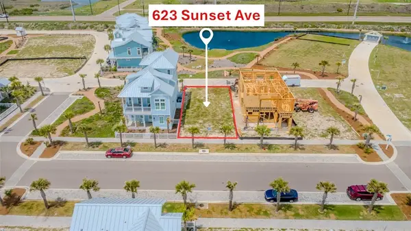 623 Sunset Avenue, Port Aransas, TX 78373