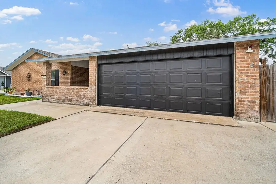 4326 Boros Dr, Corpus Christi, TX 78413 - #2