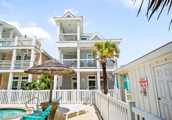 4903 State Highway 361 #8, Port Aransas, TX 78373