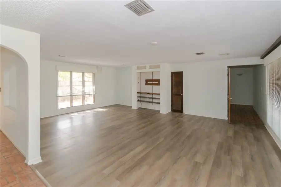 743 Retama Avenue, Taft, TX 78390 - #3