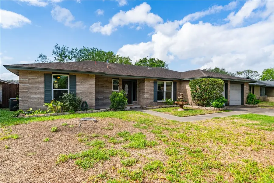 1409 Brenda Avenue, Kingsville, TX 78363 - #2