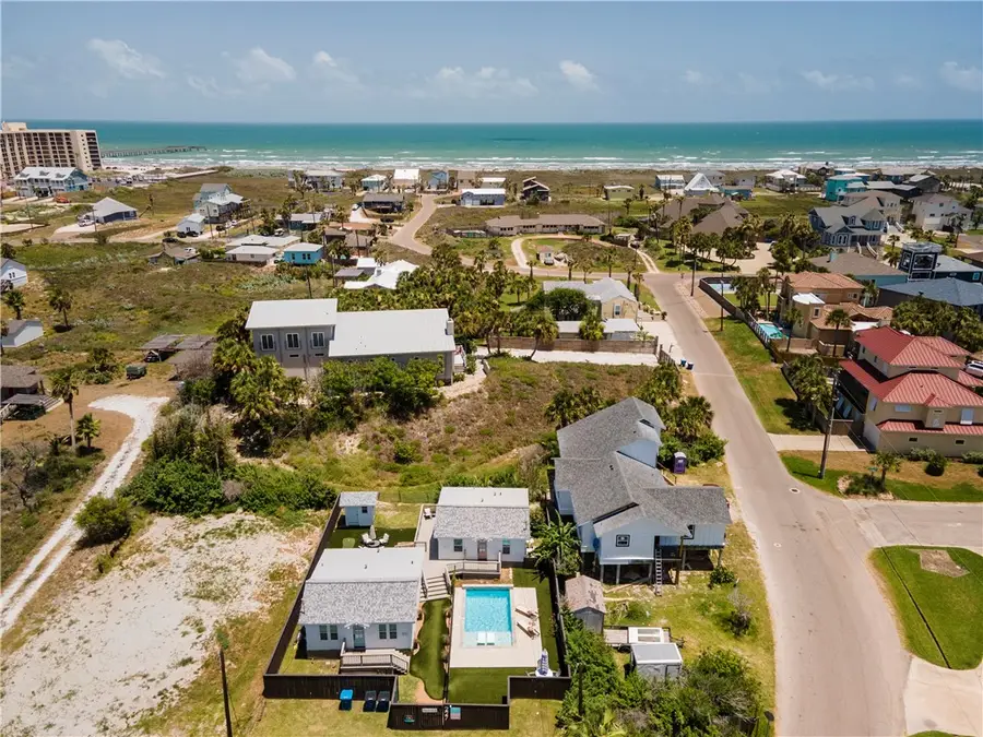 227 S 11th Street, Port Aransas, TX 78373 - #2