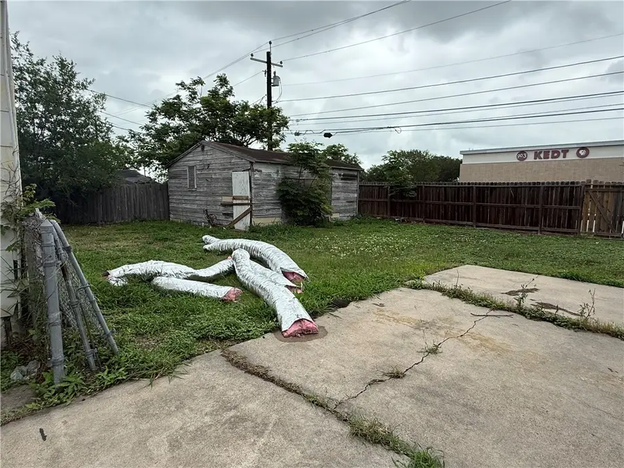 1350 Daytona Drive, Corpus Christi, TX 78415 - #3