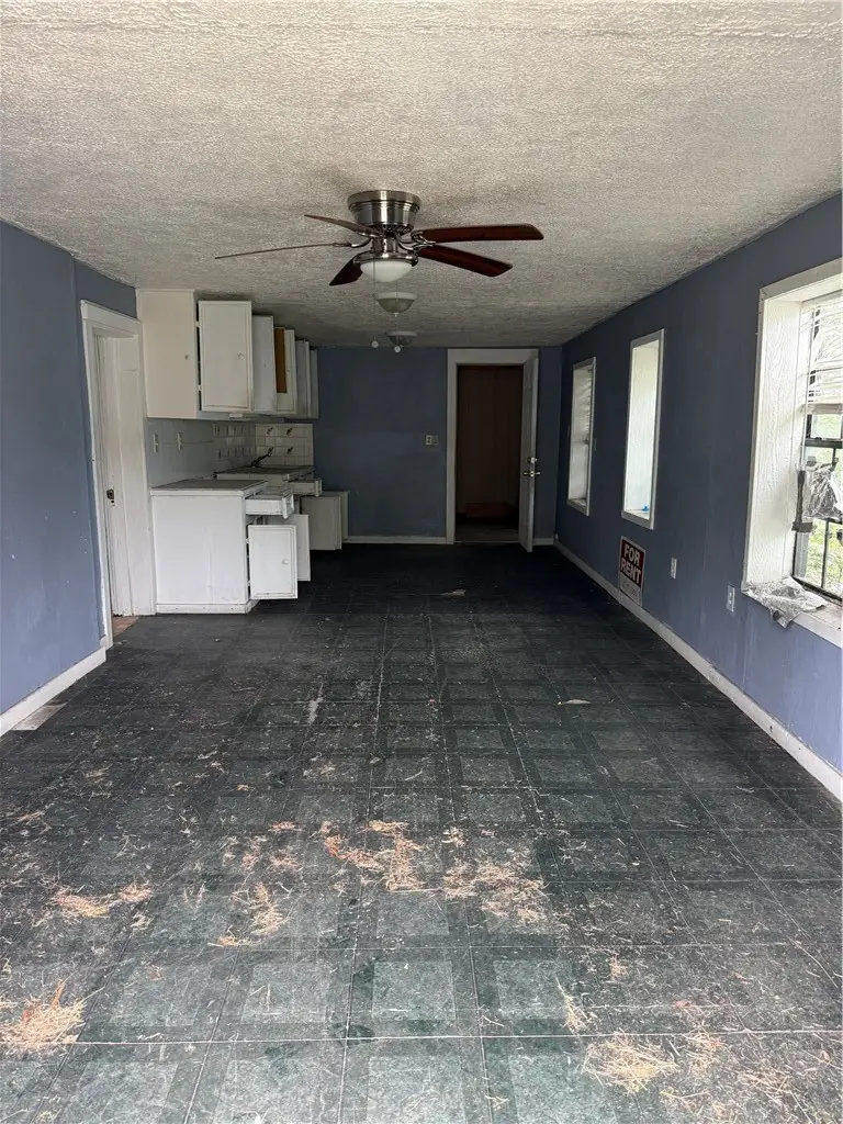 2201 Bolivar Street, Corpus Christi, TX 78416 - #3