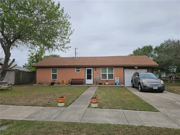 407 N Gregory Avenue, Gregory, TX 78359