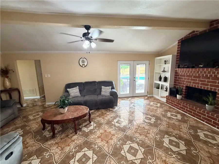 4617 Weiskopf Circle, Corpus Christi, TX 78413 - #2