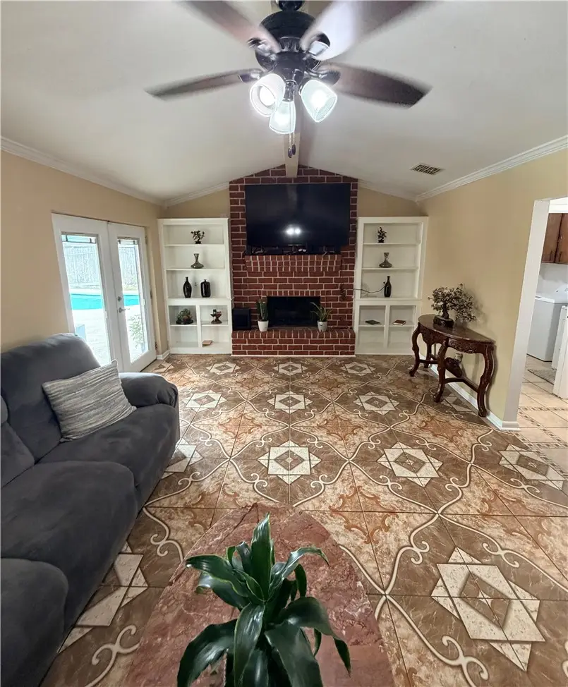 4617 Weiskopf Circle, Corpus Christi, TX 78413 - #3