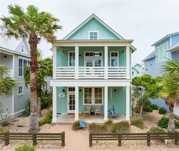 111 Still Water Drive, Port Aransas, TX 78373