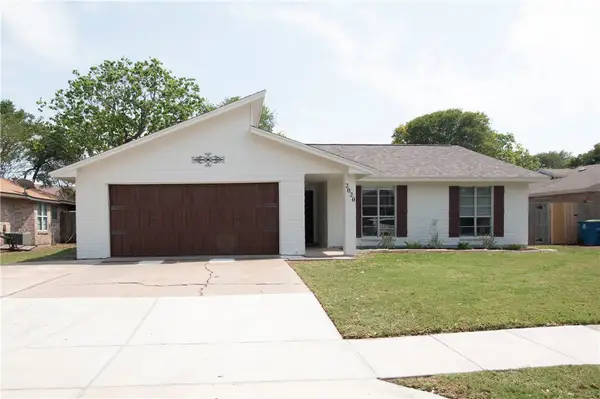 2020 Saint Charles Drive, Portland, TX 78374