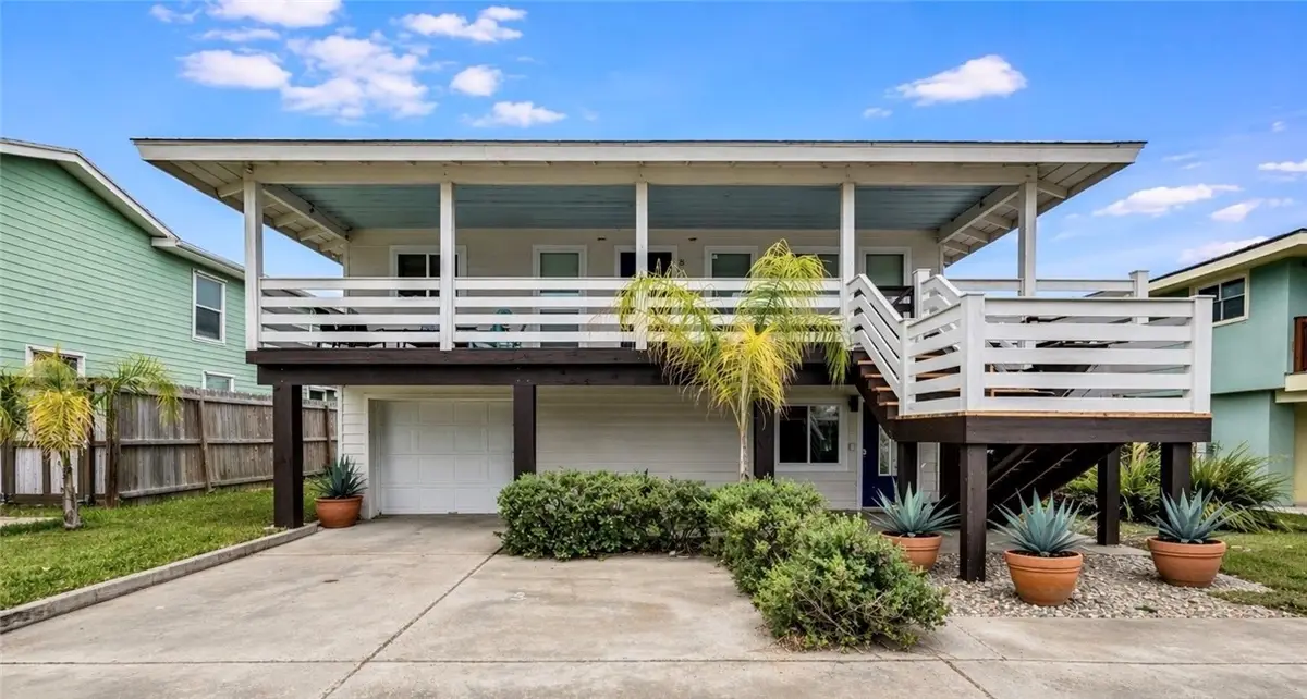 614 W Avenue C, Port Aransas, TX 78373 - #1