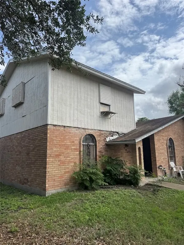 4002 Macarthur Street, Corpus Christi, TX 78416