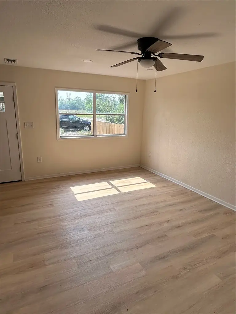 1105 Fairview Drive, Kingsville, TX 78363 - #3