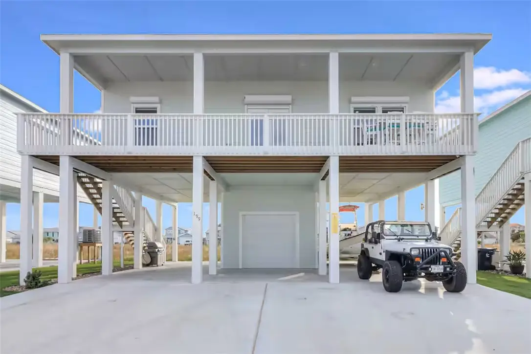 199 Paradise Drive, Rockport, TX 78382 - #1