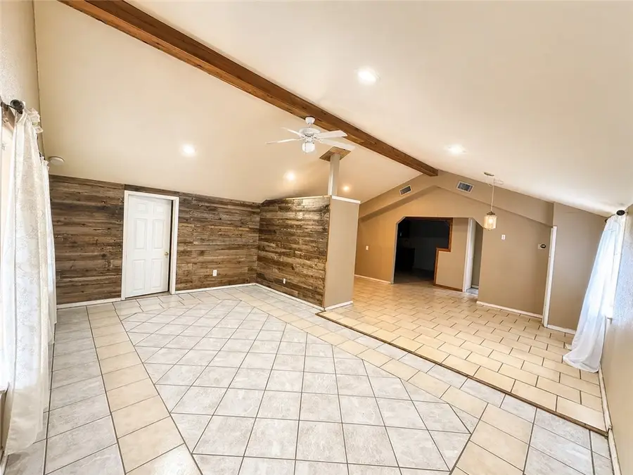 403 Staples Street, Alice, TX 78332 - #3